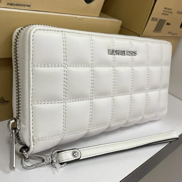 MICHAEL KORS Continental Wristlet Phone Case Wallet
Optic White
NWT - Picture 16 of 16